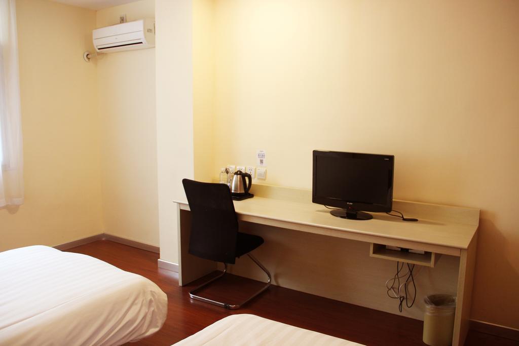 Hanting Hotel Changzhou Railway Station Стая снимка