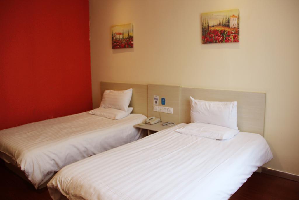 Hanting Hotel Changzhou Railway Station Стая снимка