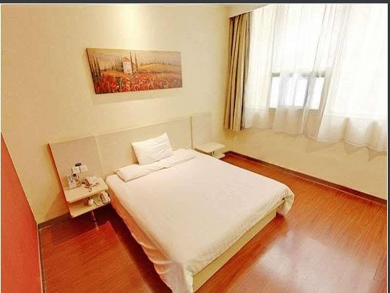 Hanting Hotel Changzhou Railway Station Екстериор снимка